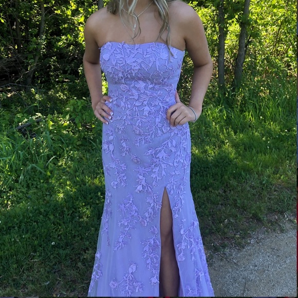 Sherri Hill 53345 Lavender Lace Strapless Prom Dress - Still available PROM ‘24 - Picture 2 of 10